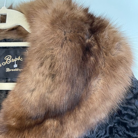 Vintage LEWIS BROS. FURS BROOKLYN Womens Black Fur Crop Winter Jacket Size M/L - Picture 5 of 10